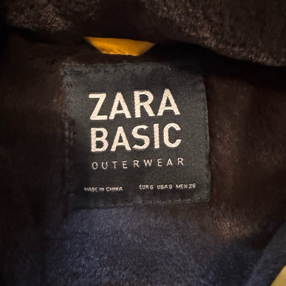 Zara Yellow Jacket - Picture 3 of 8